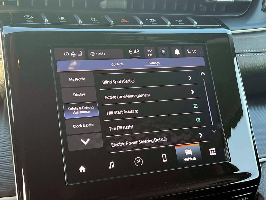 2023 Jeep Grand Cherokee Laredo 4x4