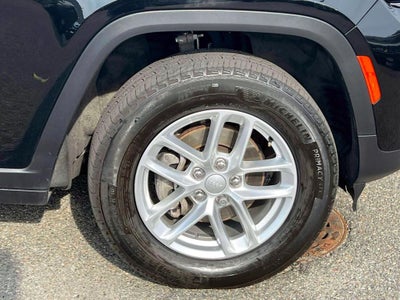 2024 Jeep Grand Cherokee Laredo X 4x4