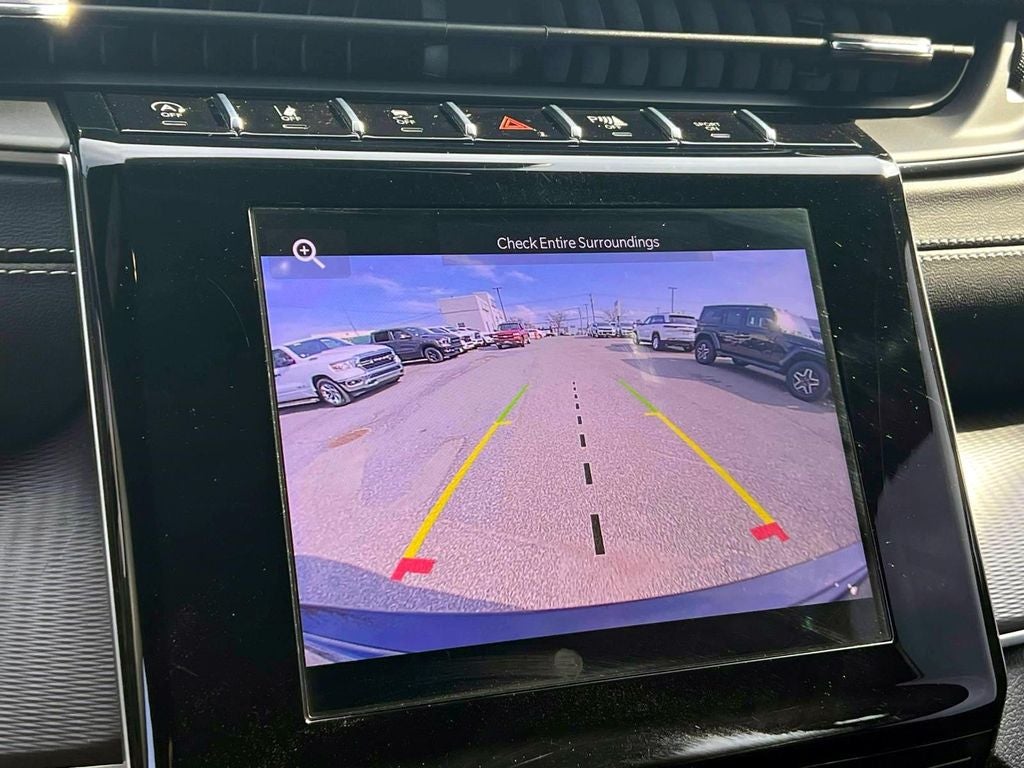 2024 Jeep Grand Cherokee Laredo X 4x4