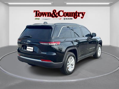 2024 Jeep Grand Cherokee Laredo X 4x4
