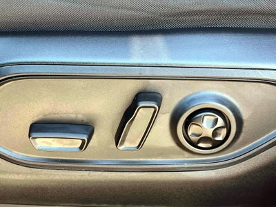 2023 Jeep Grand Cherokee Laredo 4x4