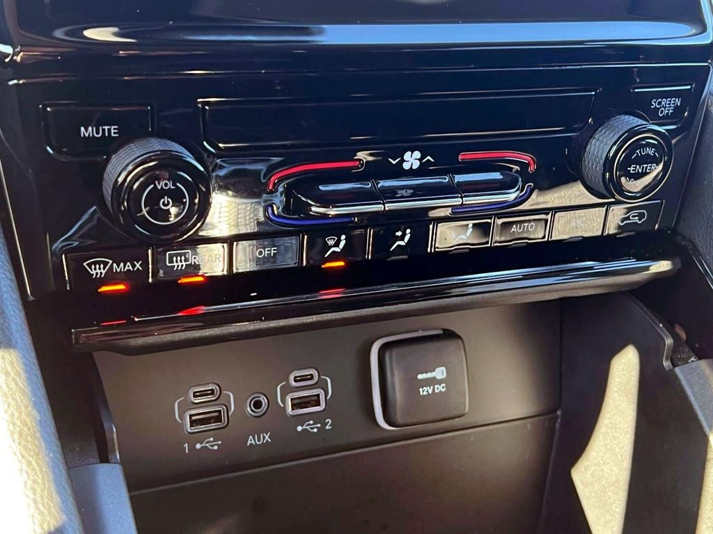 2023 Jeep Grand Cherokee Laredo 4x4