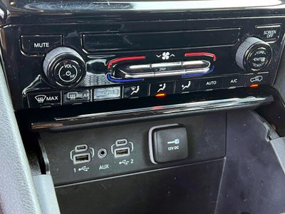 2023 Jeep Grand Cherokee Laredo 4x4