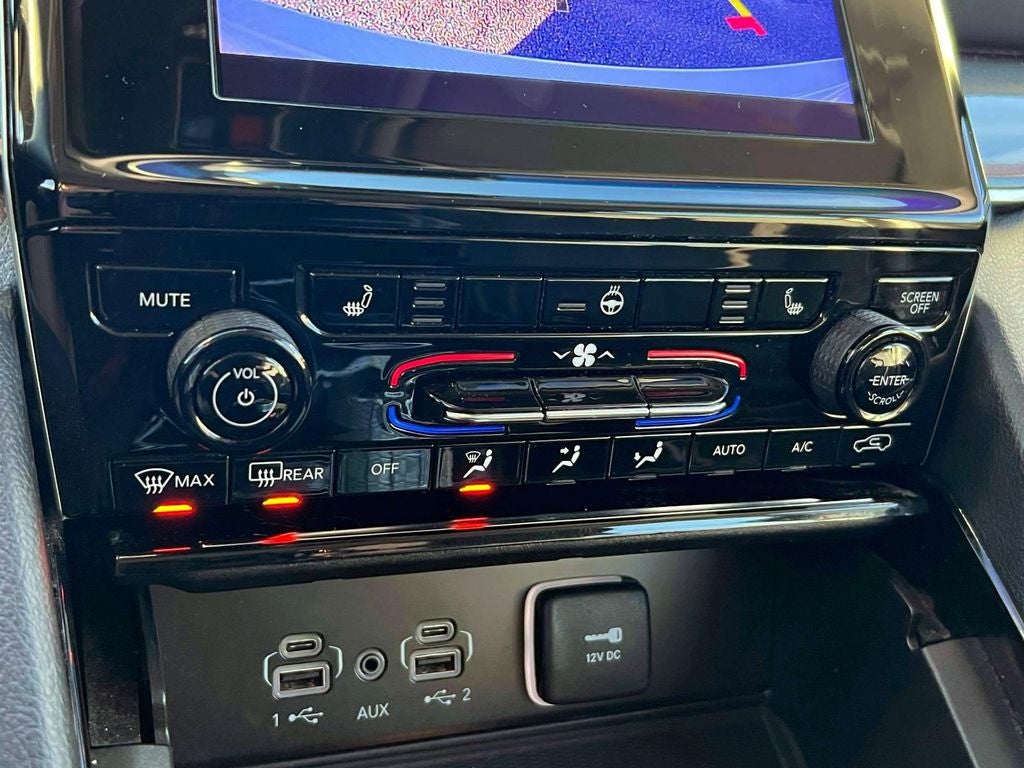 2023 Jeep Grand Cherokee Laredo 4x4