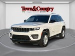 2023 Jeep Grand Cherokee Laredo 4x4