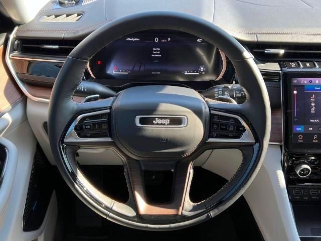 2023 Jeep Grand Cherokee Summit 4x4