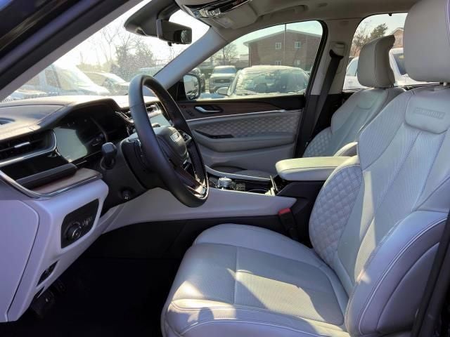 2023 Jeep Grand Cherokee Summit 4x4