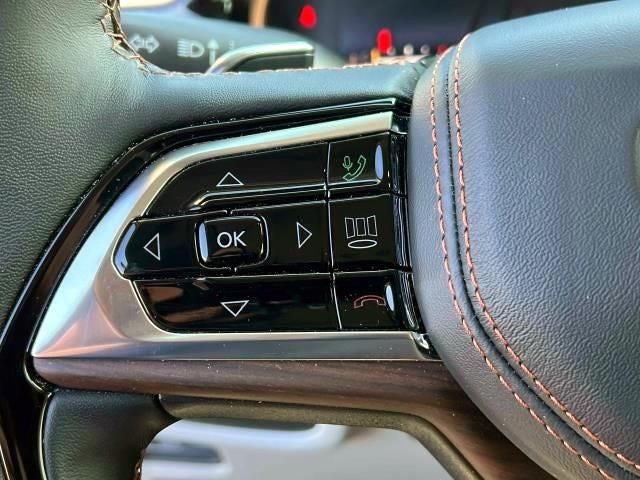 2023 Jeep Grand Cherokee Summit 4x4