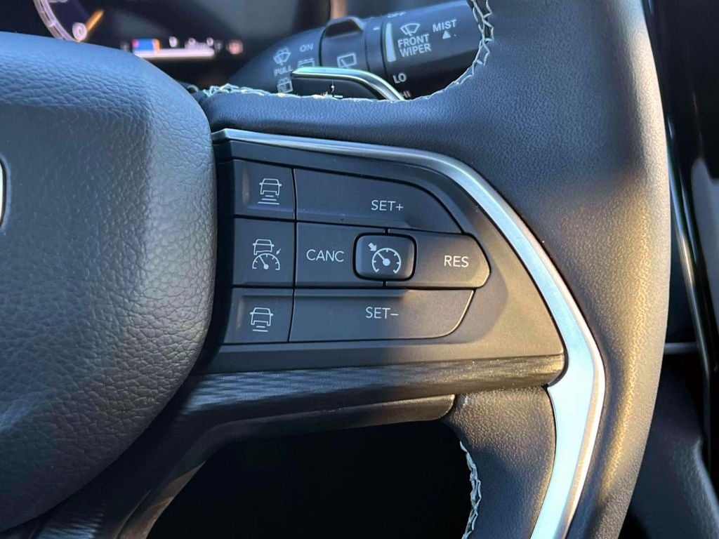 2024 Jeep Grand Cherokee L Altitude X 4x4