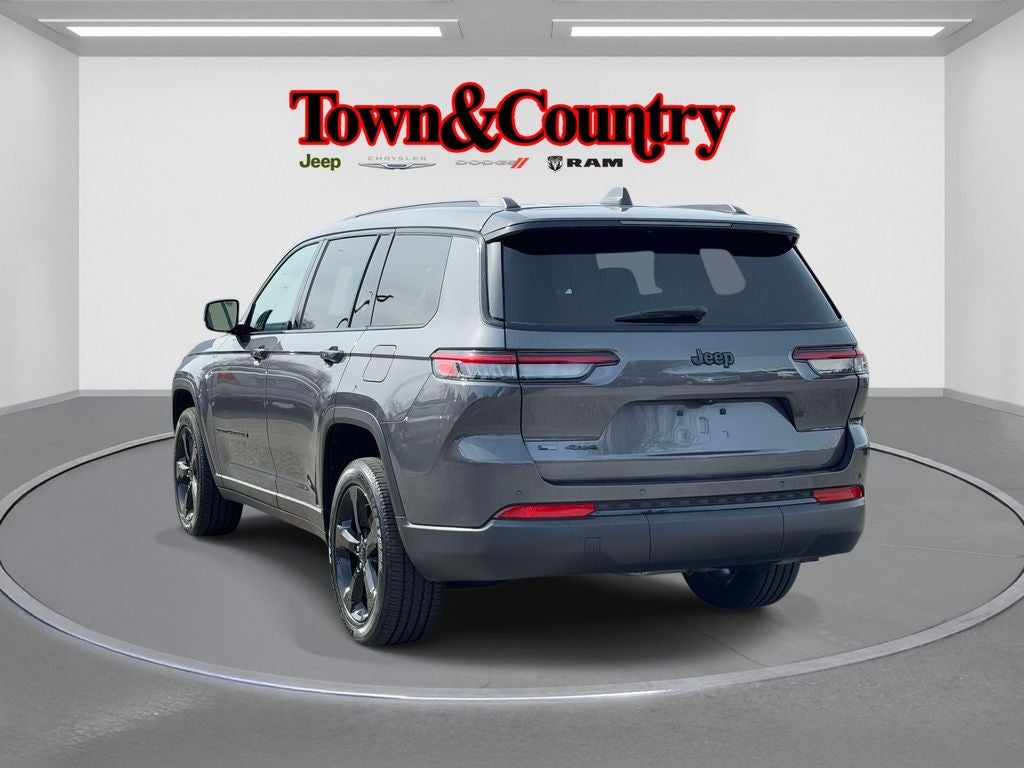 2023 Jeep Grand Cherokee L Altitude 4x4