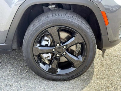 2023 Jeep Grand Cherokee L Altitude 4x4