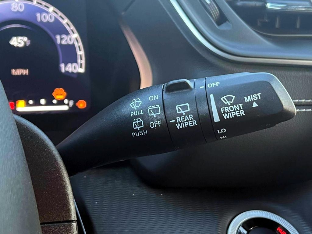 2023 Jeep Grand Cherokee L Laredo 4x4