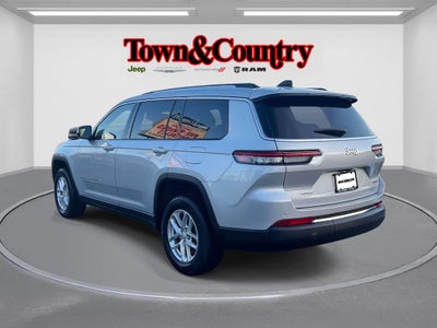 2023 Jeep Grand Cherokee L Laredo 4x4
