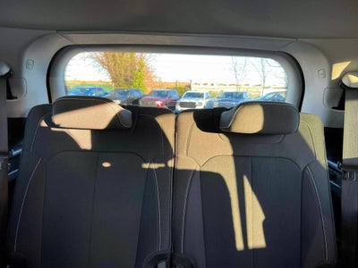 2023 Jeep Grand Cherokee L Laredo 4x4