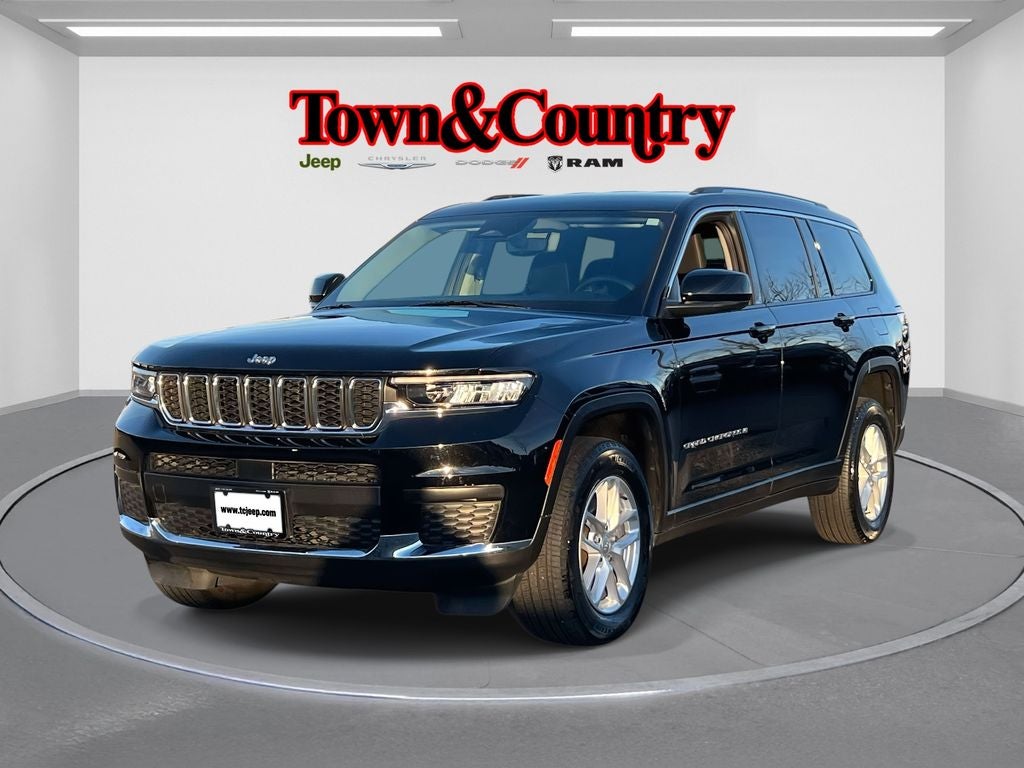 2023 Jeep Grand Cherokee L Laredo 4x4