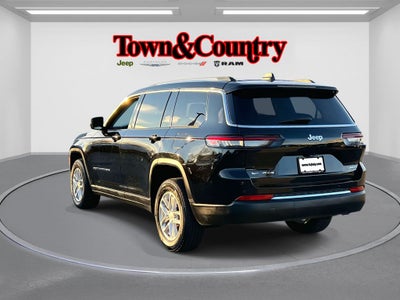 2023 Jeep Grand Cherokee L Laredo 4x4