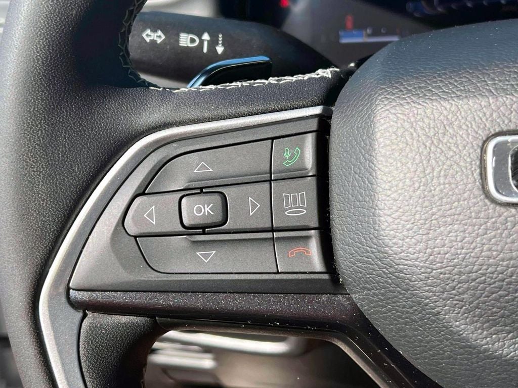 2023 Jeep Grand Cherokee L Altitude 4x4