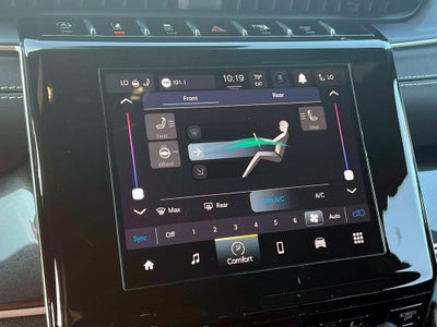 2023 Jeep Grand Cherokee L Altitude 4x4