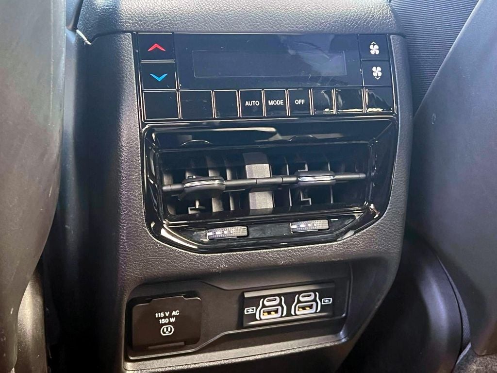 2025 Jeep Grand Cherokee L Altitude X 4x4