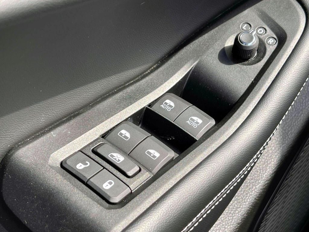 2025 Jeep Grand Cherokee L Altitude X 4x4