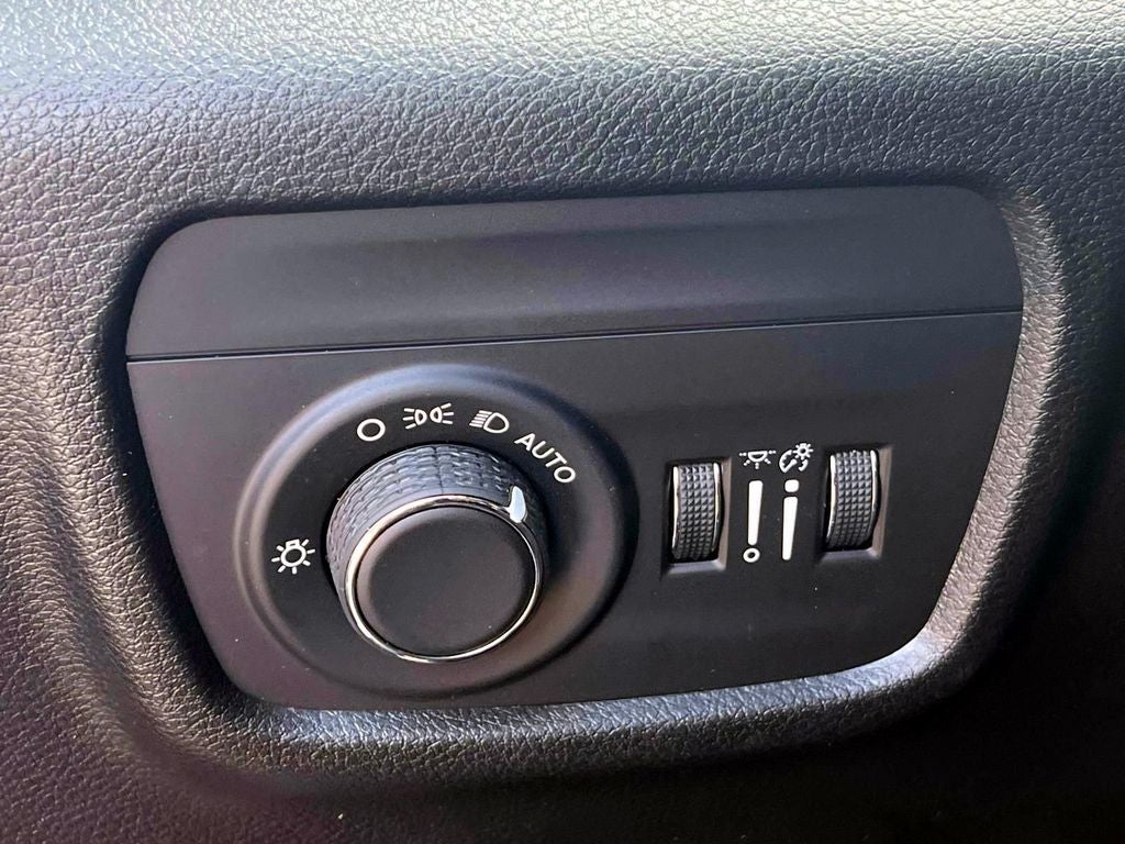 2025 Jeep Grand Cherokee L Altitude X 4x4