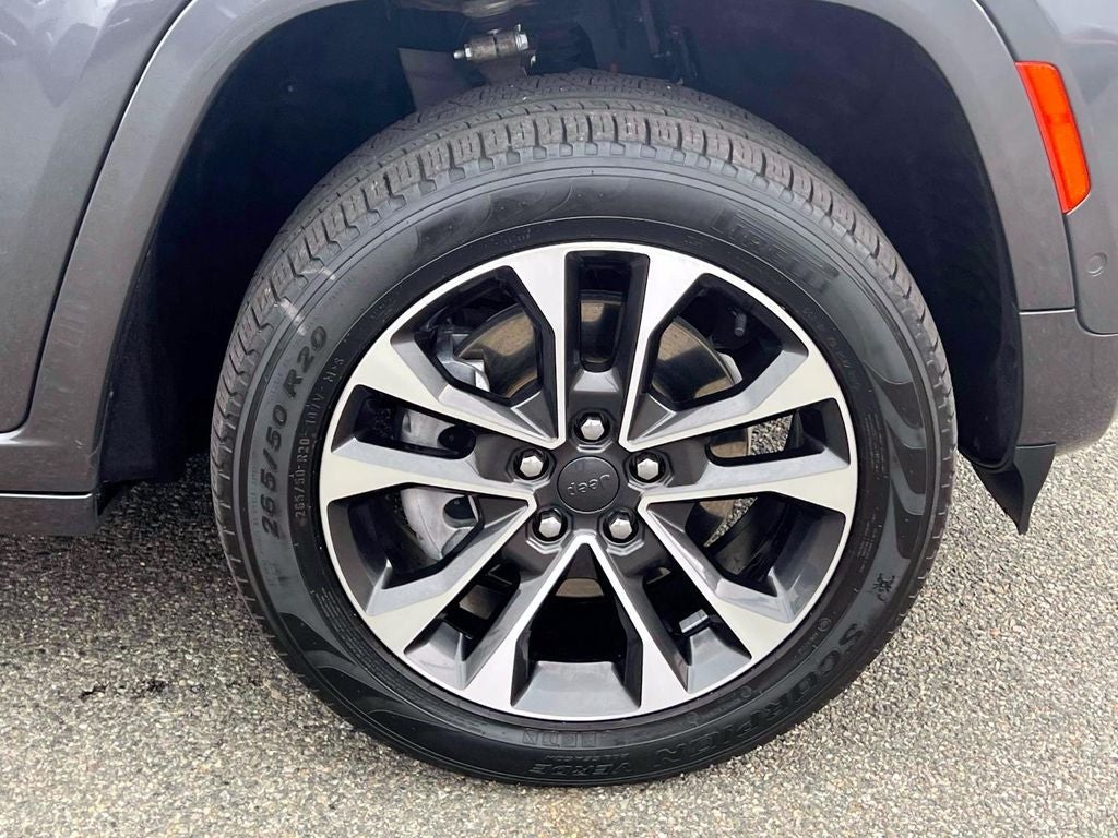 2022 Jeep Grand Cherokee L Overland 4x4