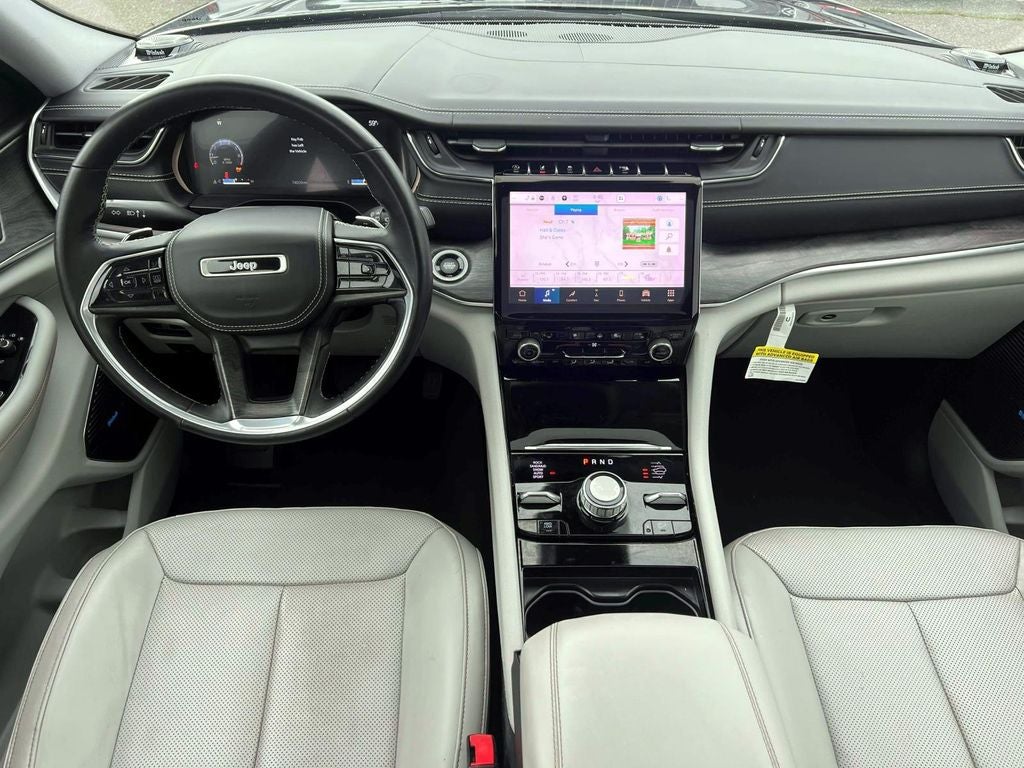2022 Jeep Grand Cherokee L Overland 4x4