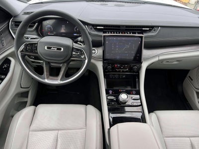 2023 Jeep Grand Cherokee L Overland 4x4