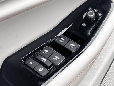 2023 Jeep Grand Cherokee L Overland 4x4