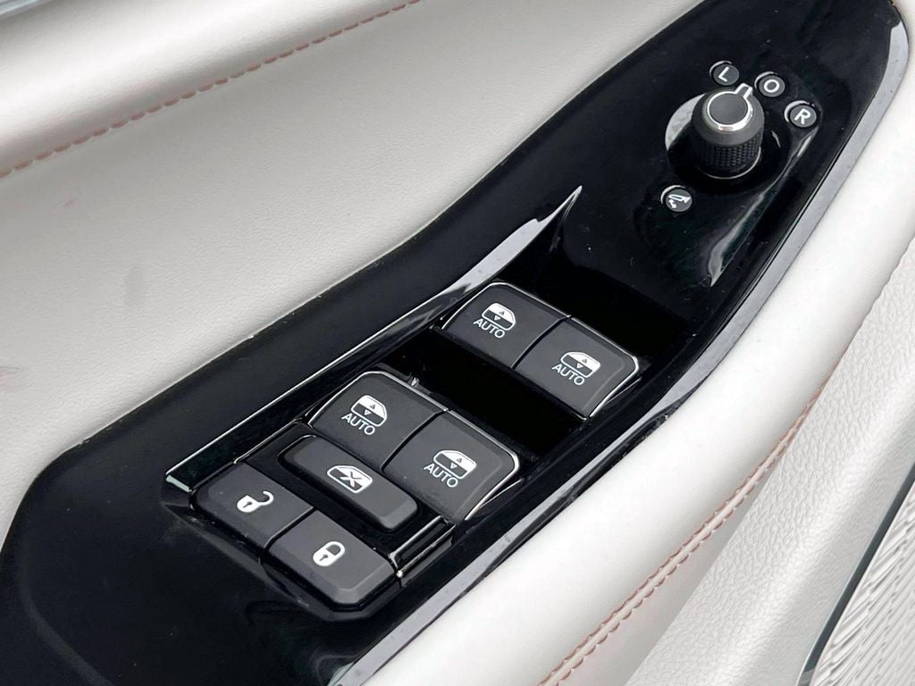 2023 Jeep Grand Cherokee L Overland 4x4