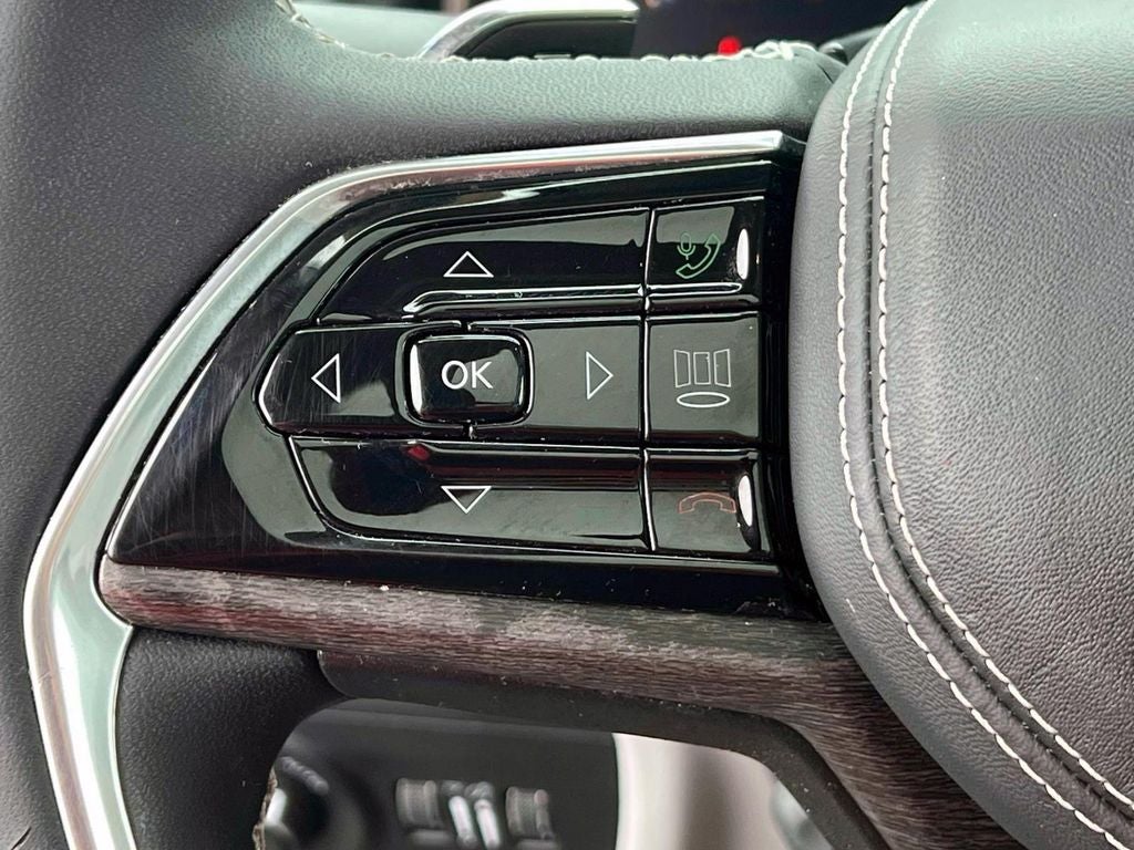 2023 Jeep Grand Cherokee L Overland 4x4