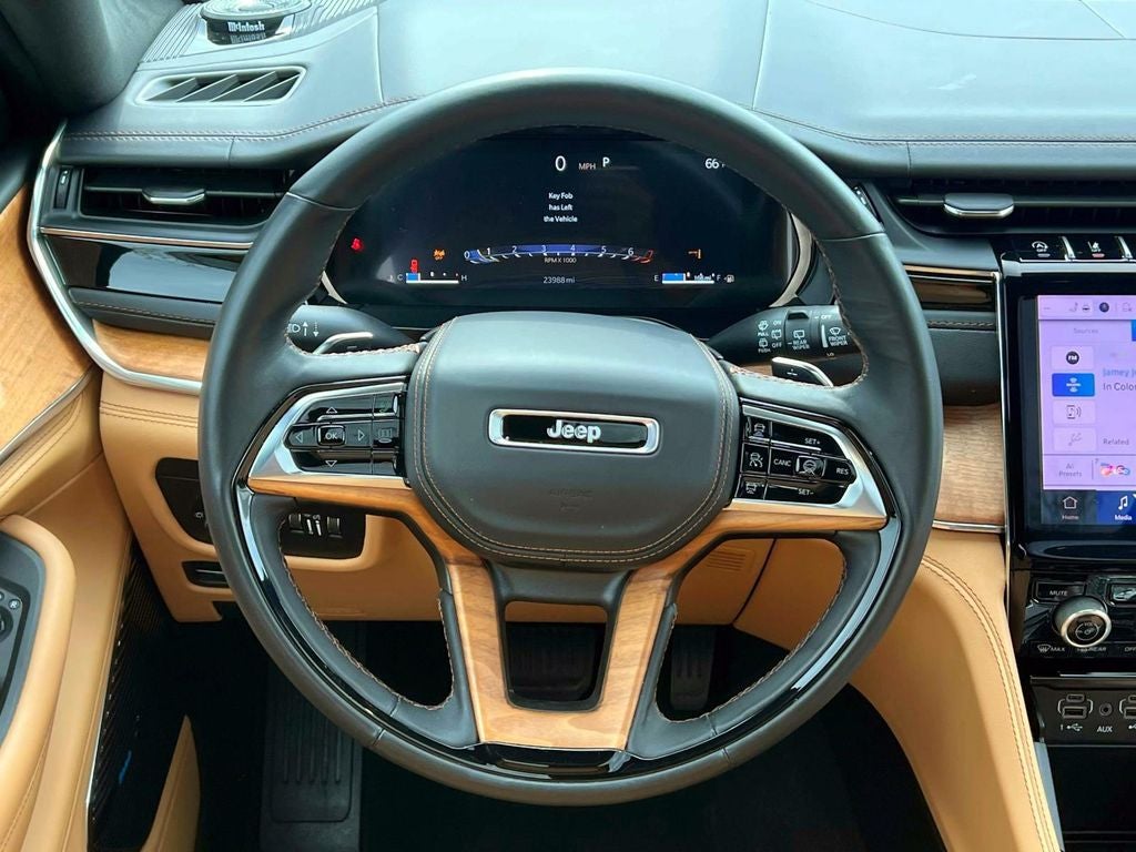2025 Jeep Grand Cherokee L Summit Reserve 4x4