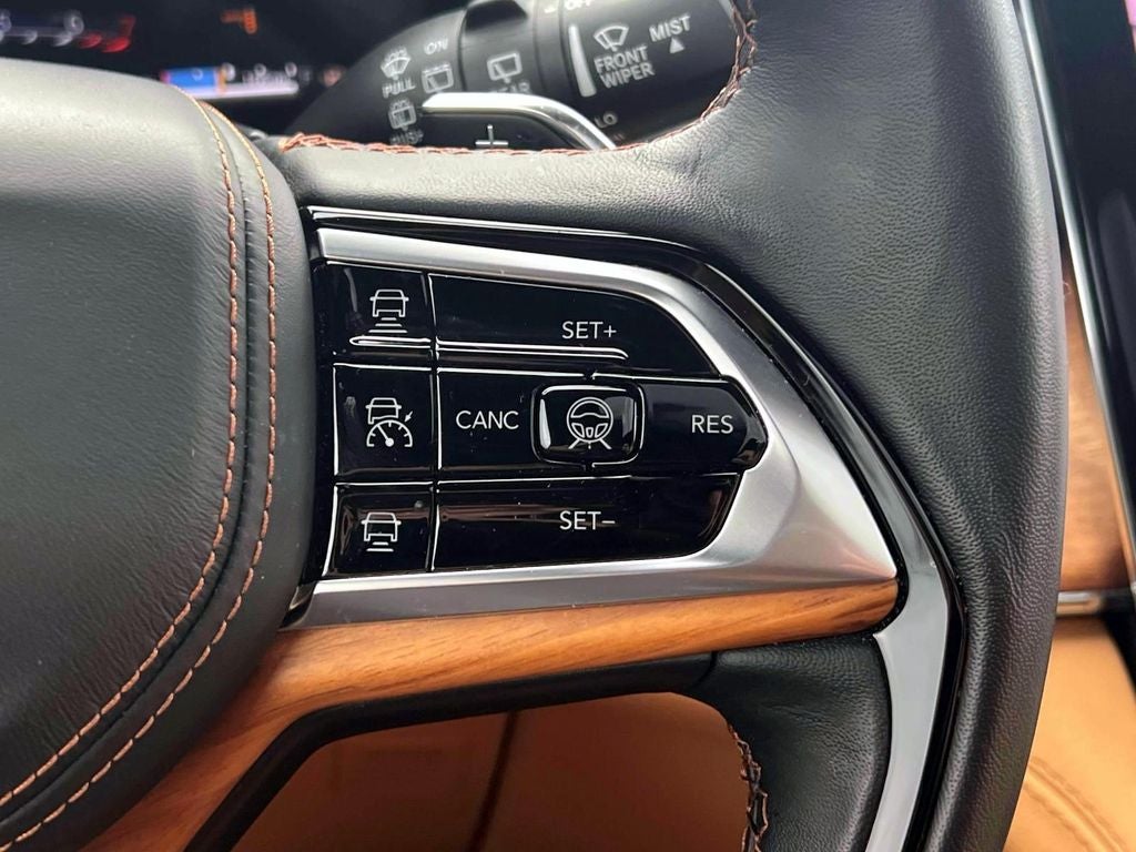 2025 Jeep Grand Cherokee L Summit Reserve 4x4