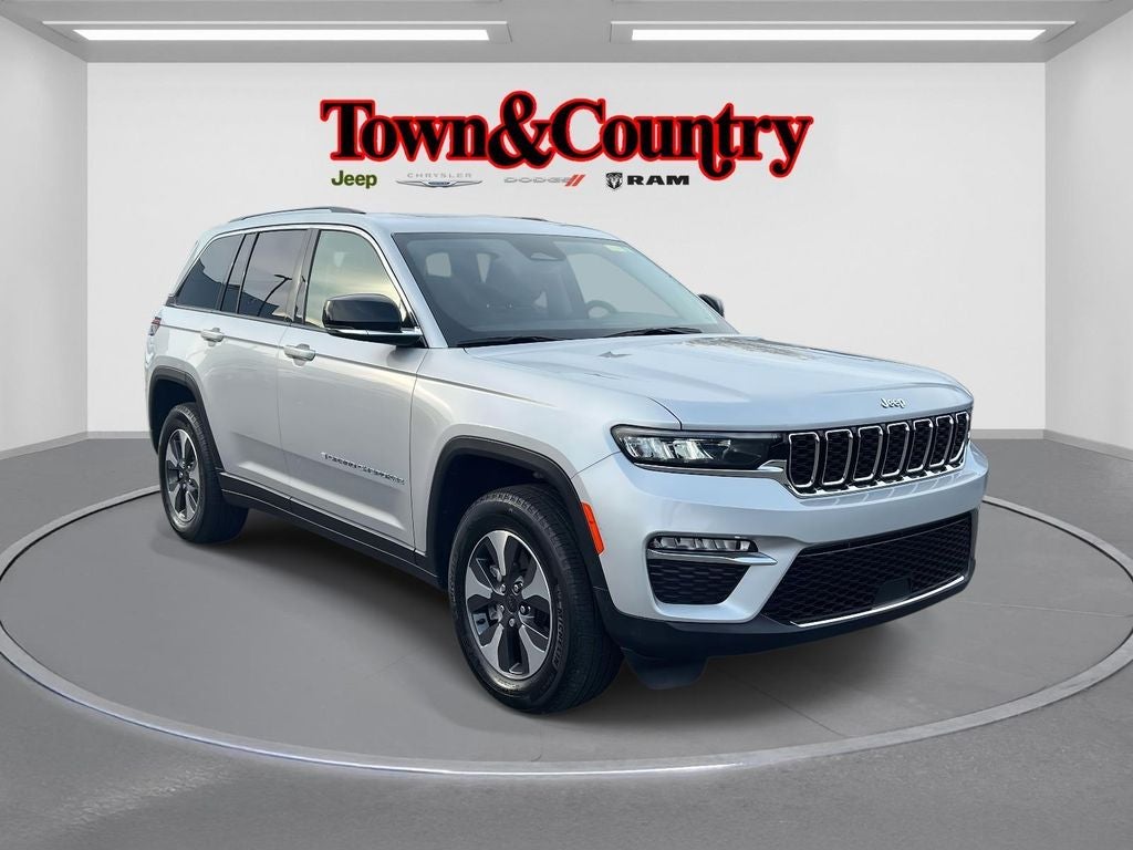 2023 Jeep Grand Cherokee 4xe 4x4