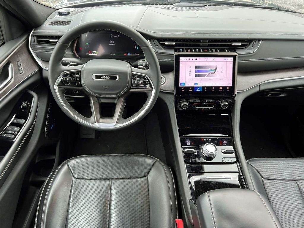 2022 Jeep Grand Cherokee 4xe Overland 4x4