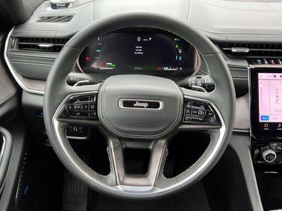 2022 Jeep Grand Cherokee 4xe Overland 4x4