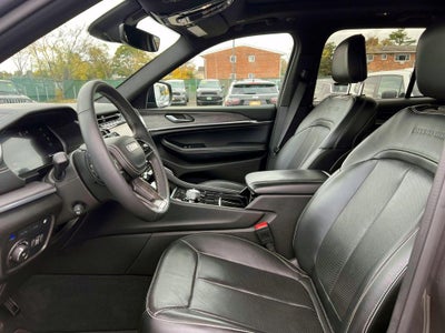 2022 Jeep Grand Cherokee 4xe Overland 4x4