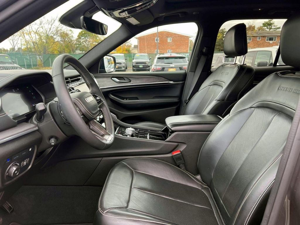 2022 Jeep Grand Cherokee 4xe Overland 4x4