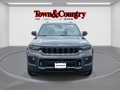 2022 Jeep Grand Cherokee 4xe Overland 4x4