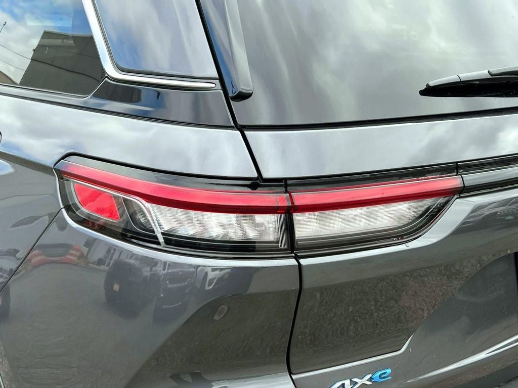 2022 Jeep Grand Cherokee 4xe Overland 4x4