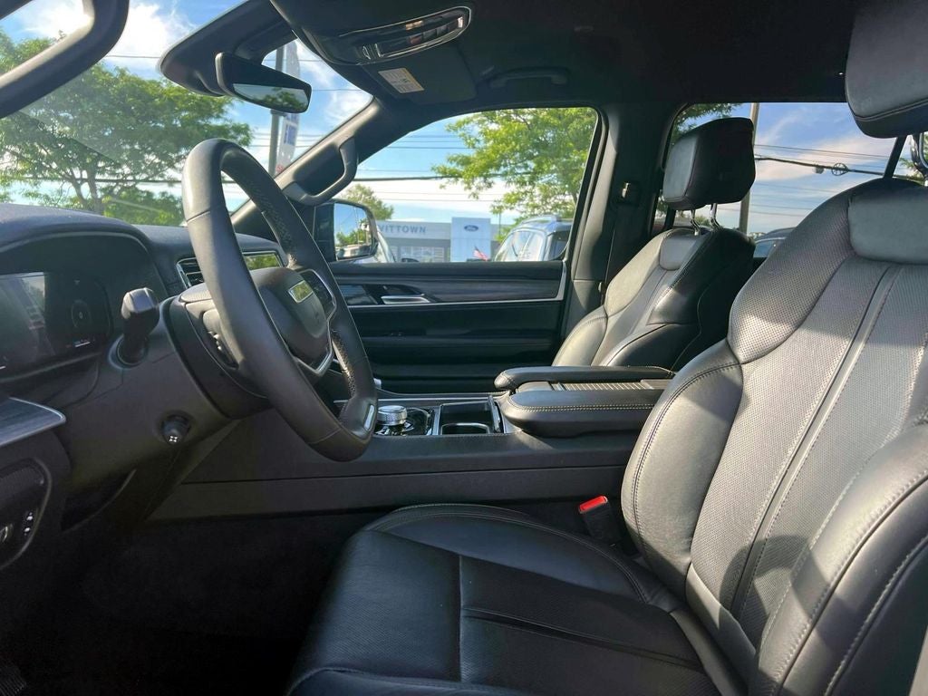 2024 Jeep Wagoneer L Series II 4x4