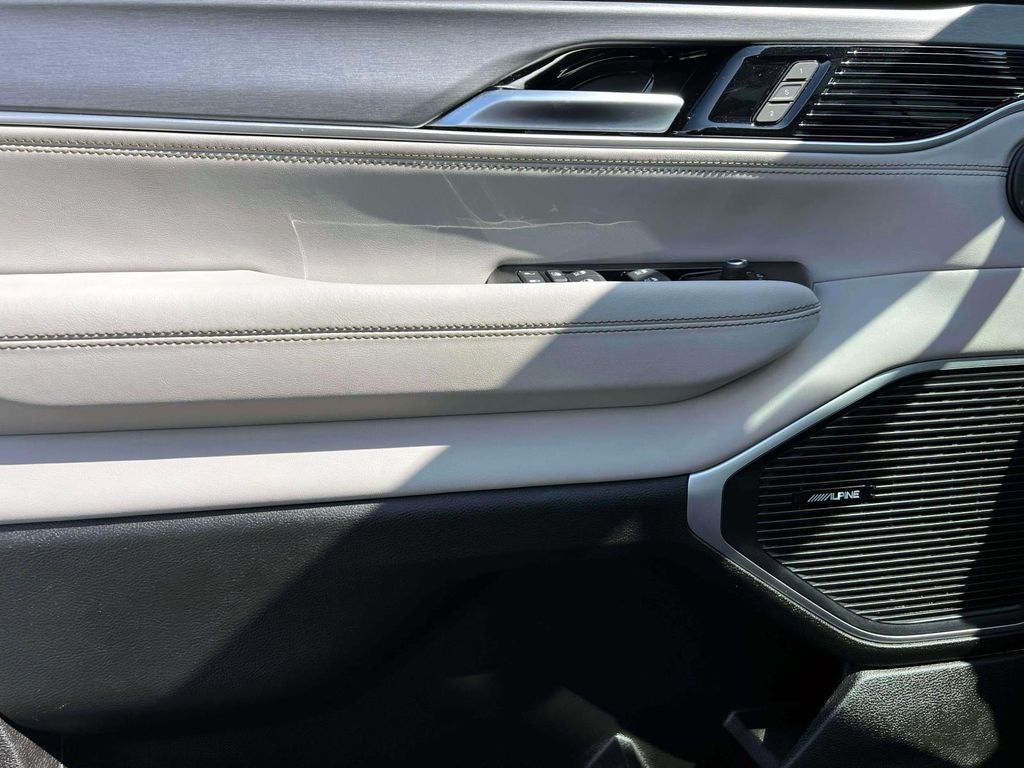 2025 Jeep Wagoneer 4x4