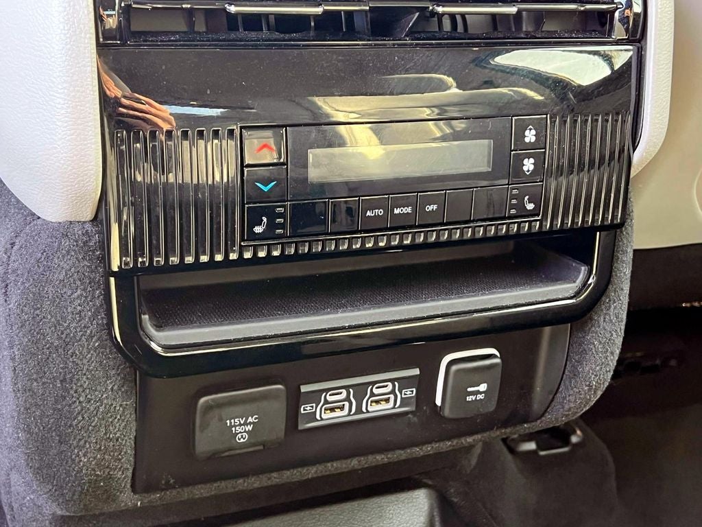 2024 Jeep Wagoneer Series III 4x4