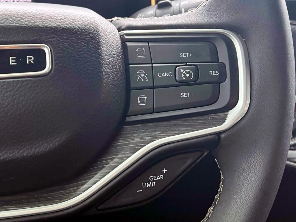 2023 Jeep Wagoneer Series III 4x4