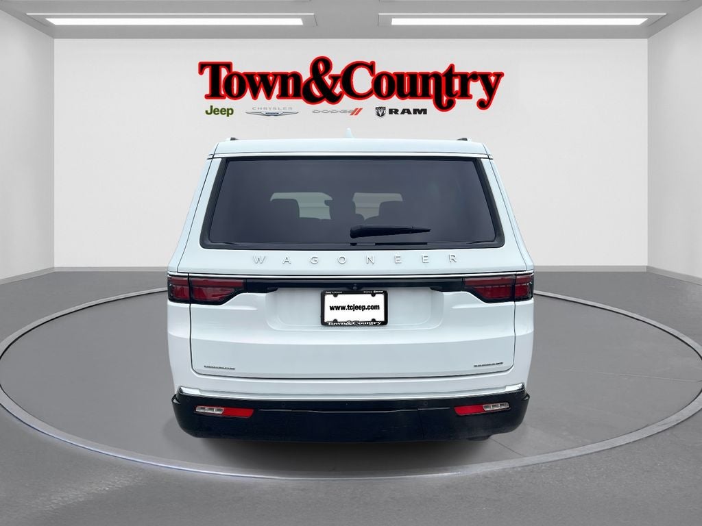 2023 Jeep Wagoneer Series III 4x4