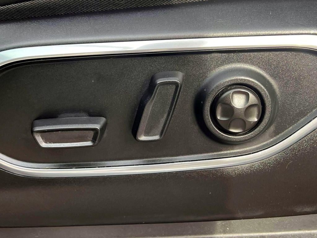 2022 Jeep Wagoneer Series III Carbide 4x4