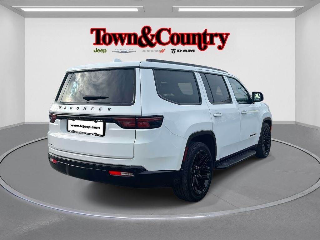 2022 Jeep Wagoneer Series III Carbide 4x4