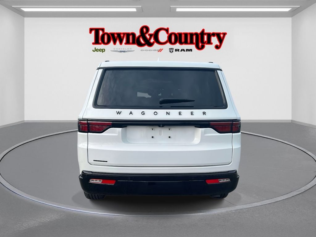2022 Jeep Wagoneer Series III Carbide 4x4