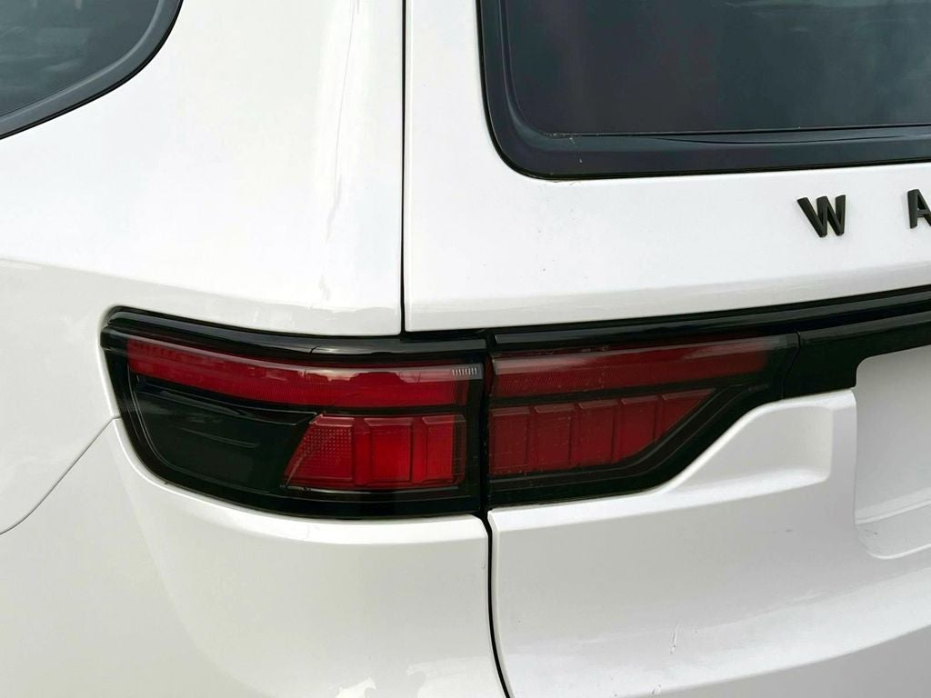 2022 Jeep Wagoneer Series III Carbide 4x4