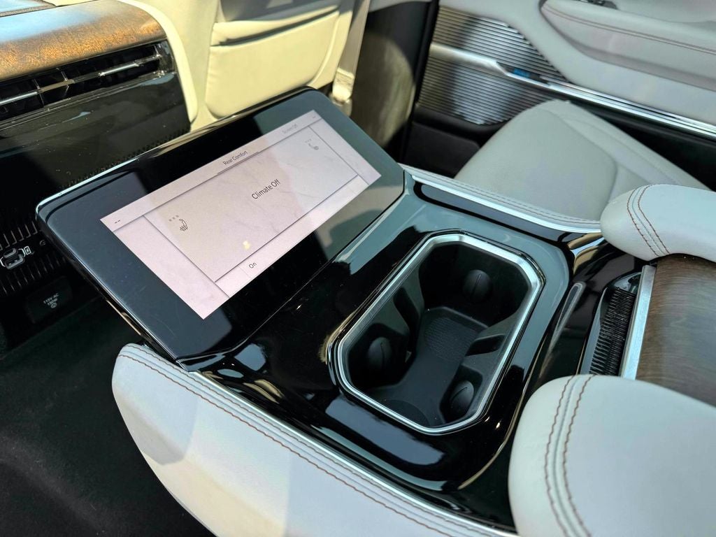 2025 Jeep Grand Wagoneer 4x4